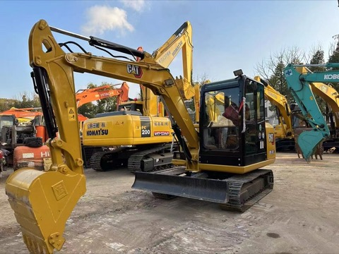 CAT 305.5