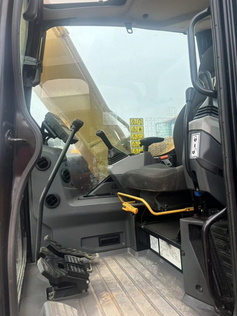 CAT 310