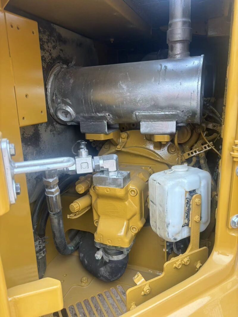 CAT 310