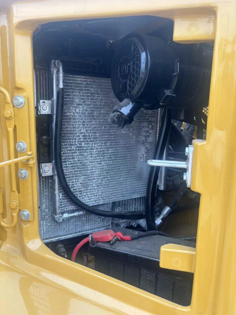CAT 310