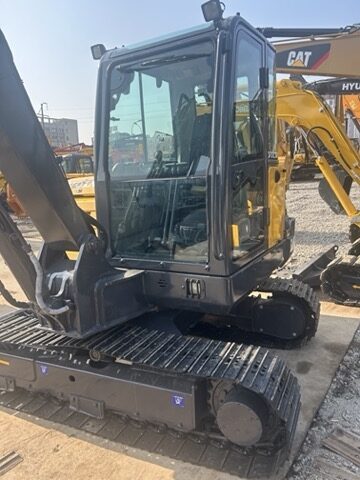 Volvo EC55