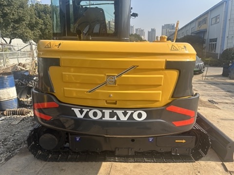 Volvo EC55