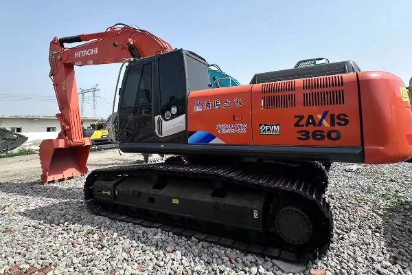 Hitachi used excavator