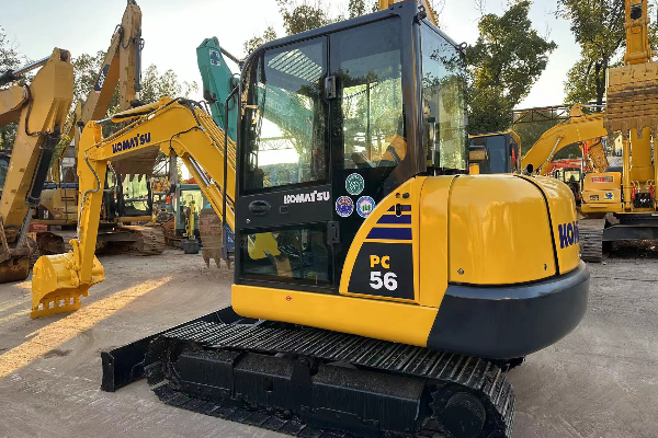 Komatsu used excavator