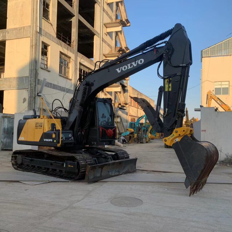 Volvo EC140