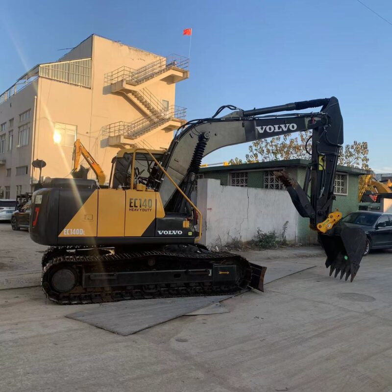 Volvo EC140