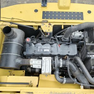 Komatsu PC200