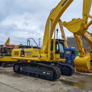 Komatsu PC300