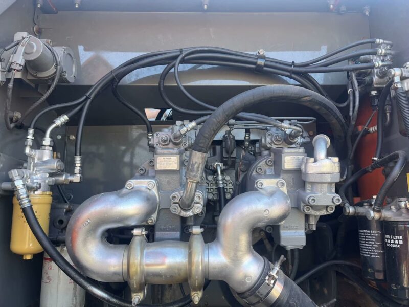 Hitachi ZX350