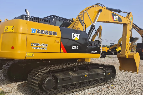 Detailed inspection and mechanical condition record of used excavator