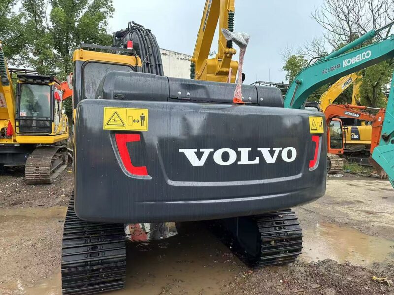 Volvo EC210