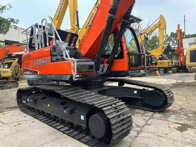Doosan DX300