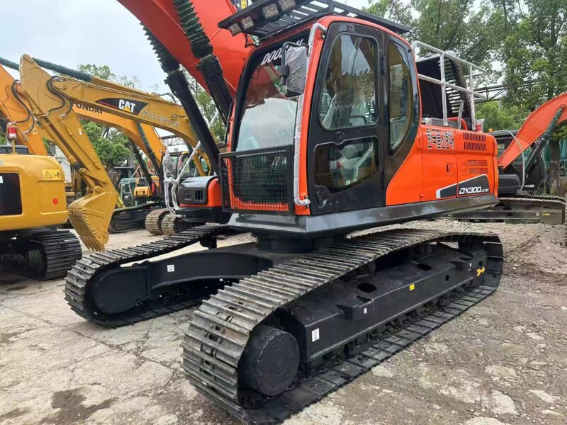 Doosan DX300