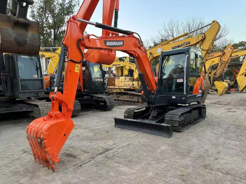 Doosan DX60