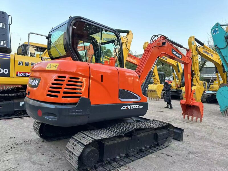 Doosan DX60