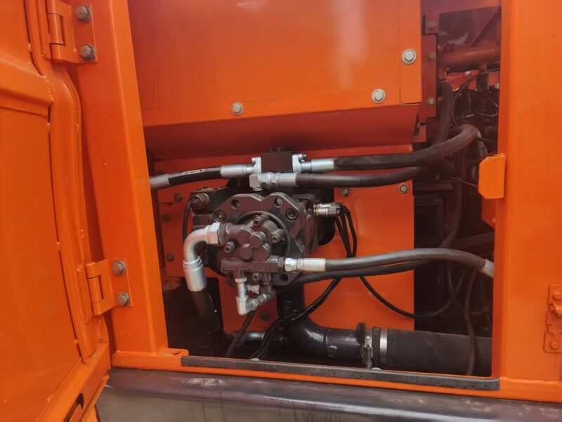 Doosan DX140