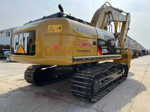 CAT 325