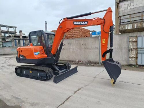 Doosan DX55