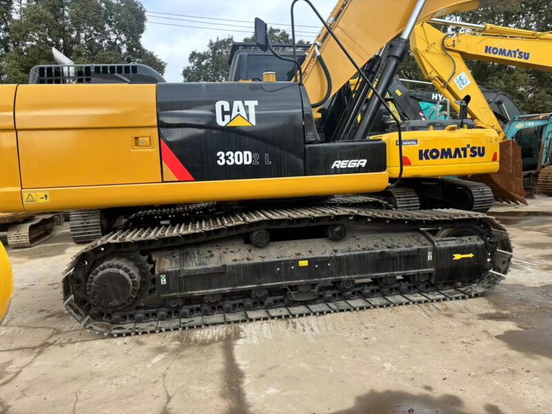 CAT 330