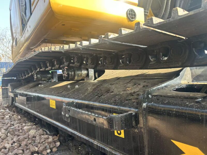 CAT 320