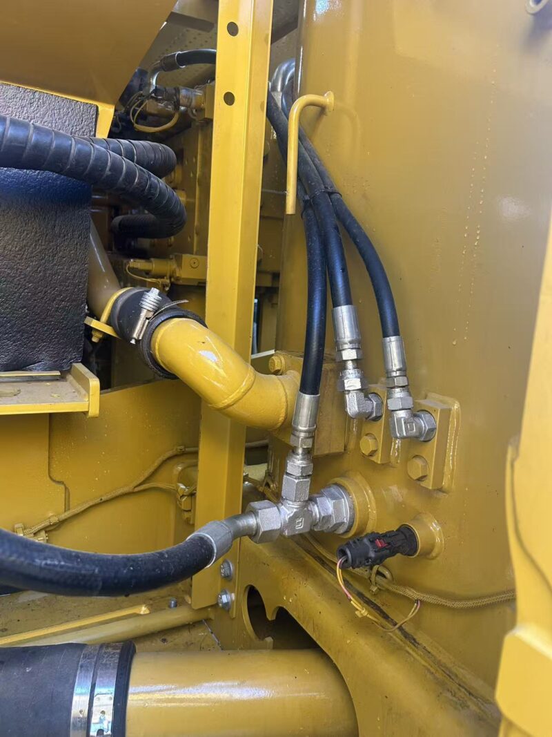 CAT 320