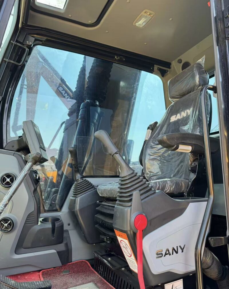 Sany SY135