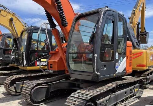 Hitachi ZX135