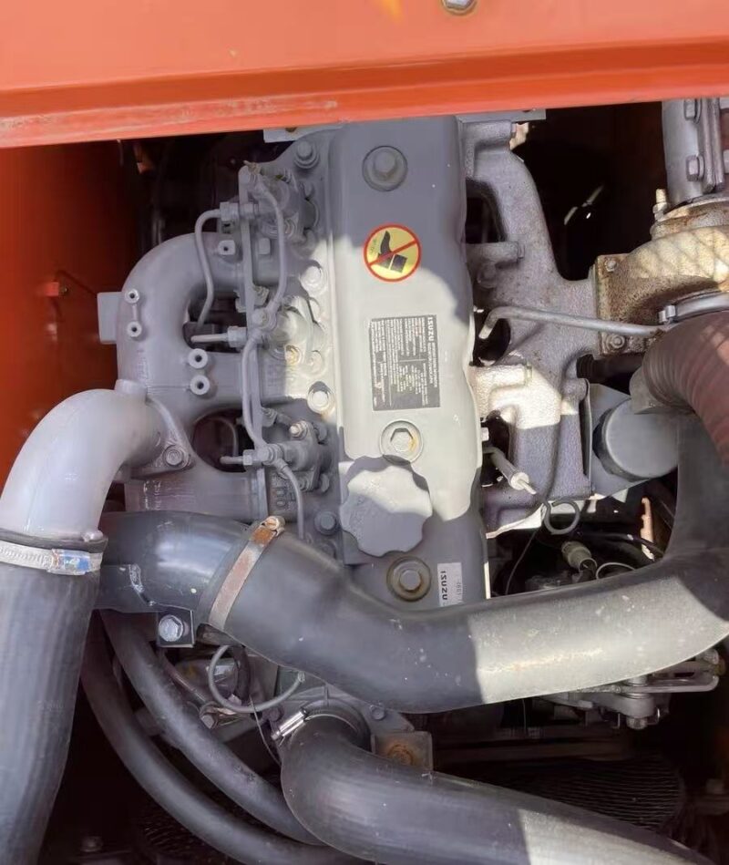 Hitachi ZX135