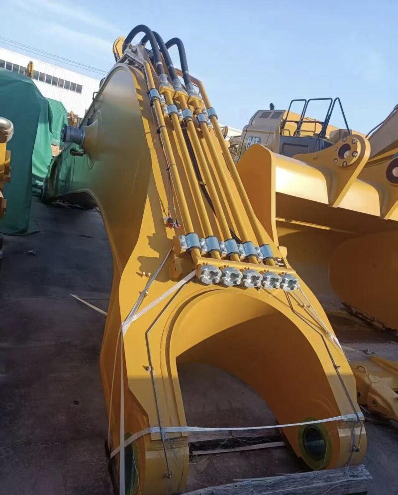 CAT 395