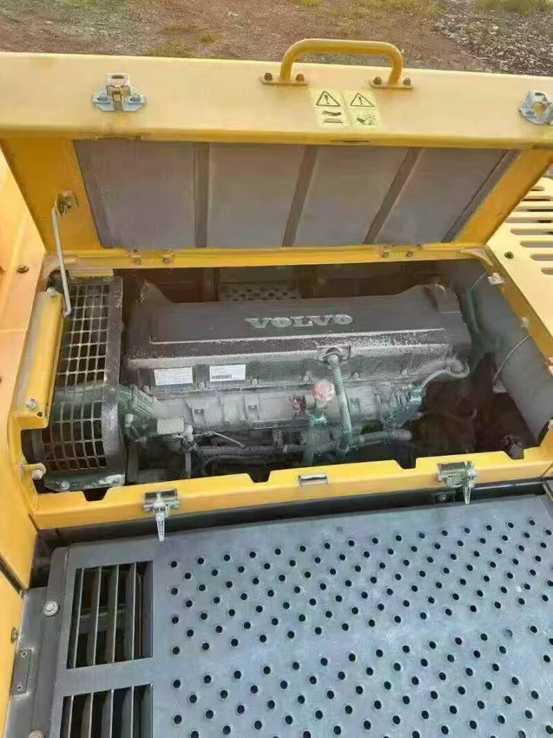 Volvo EC750