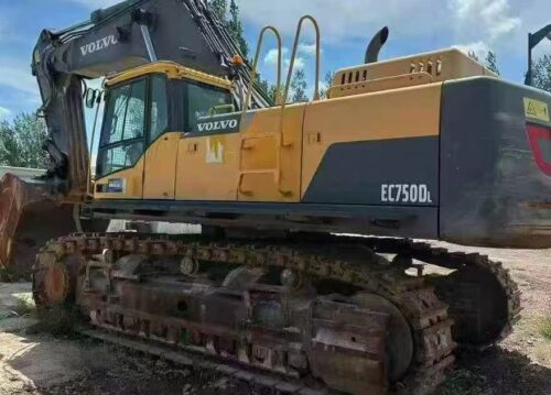 Volvo EC750
