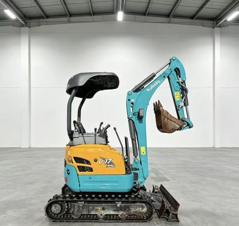 Kubota U17