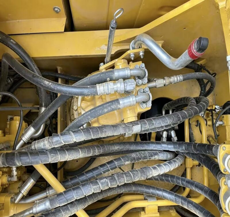 Komatsu PC200