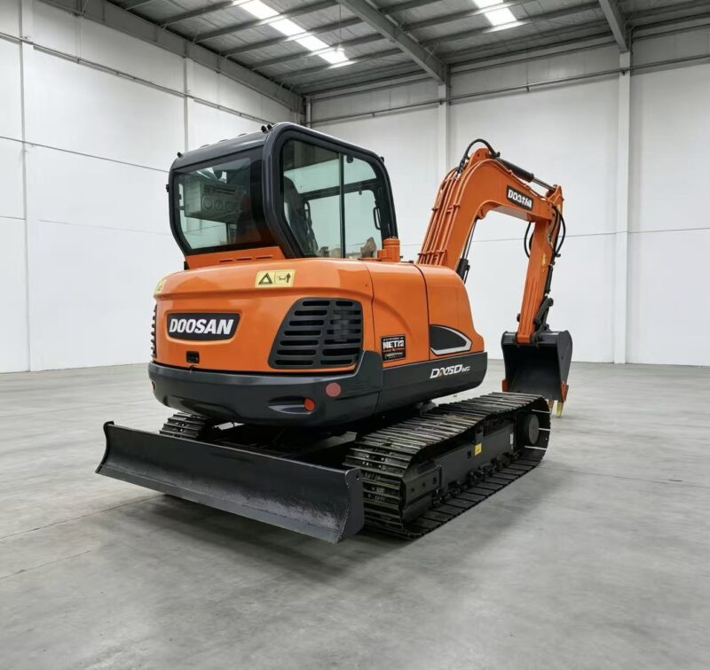 微信图片_20260829142932_1125_98 Doosan DX60