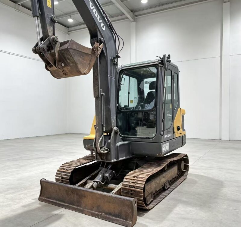 Volvo EC55