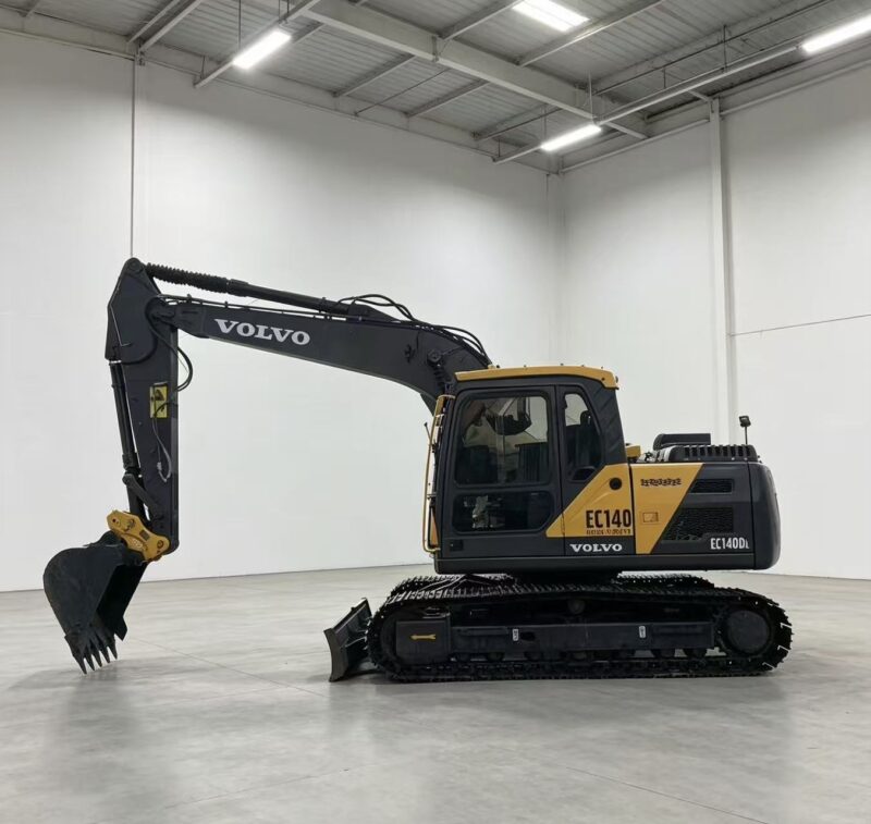 Volvo EC140