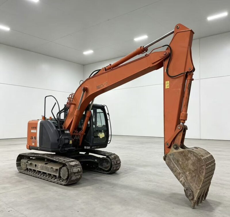 微信图片_20260831093041_1422_98 Hitachi ZX135
