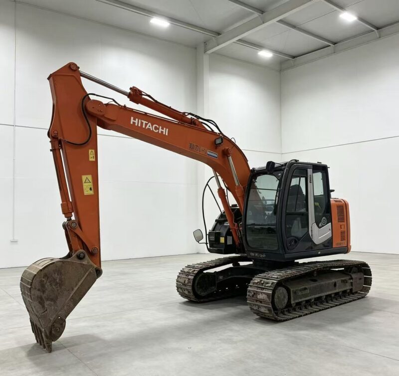 微信图片_20260831093042_1423_98 Hitachi ZX135