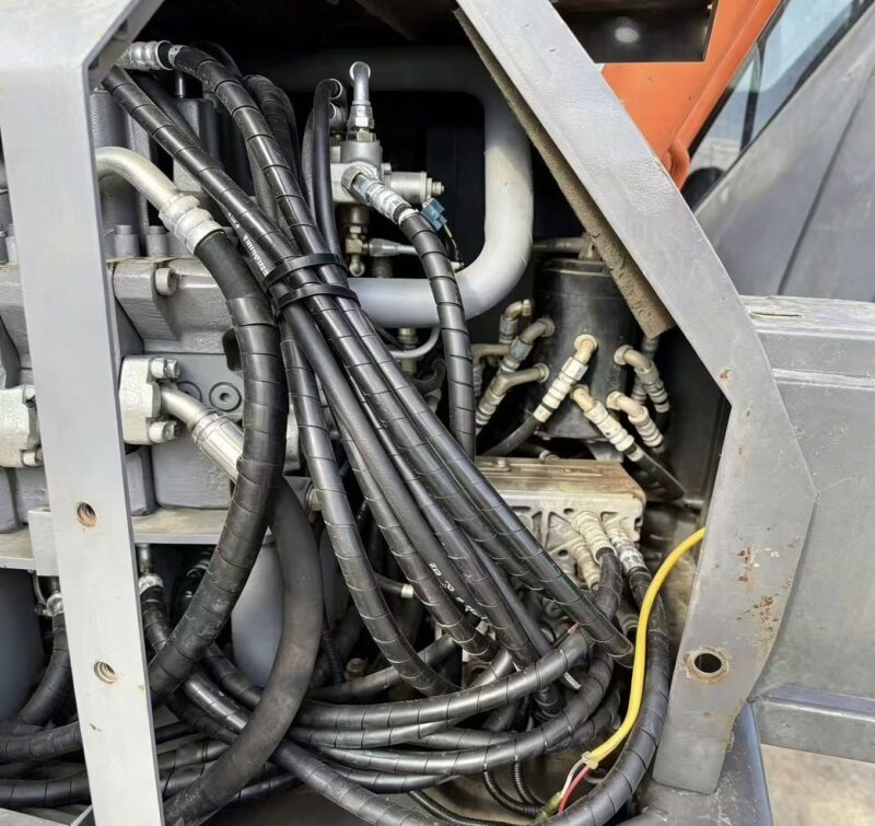 微信图片_20260831093043_1424_98 Hitachi ZX135