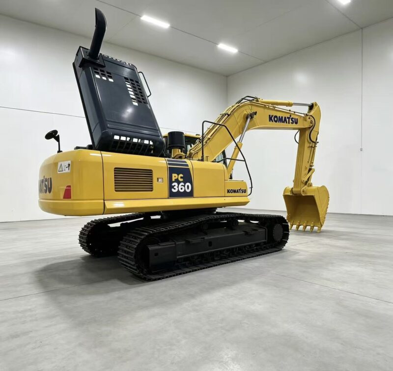Komatsu PC360