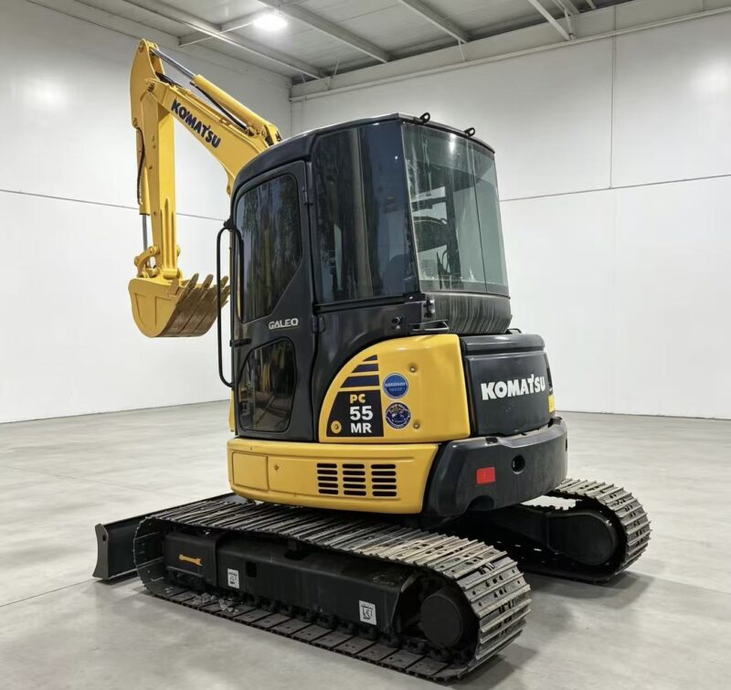 Komatsu PC55