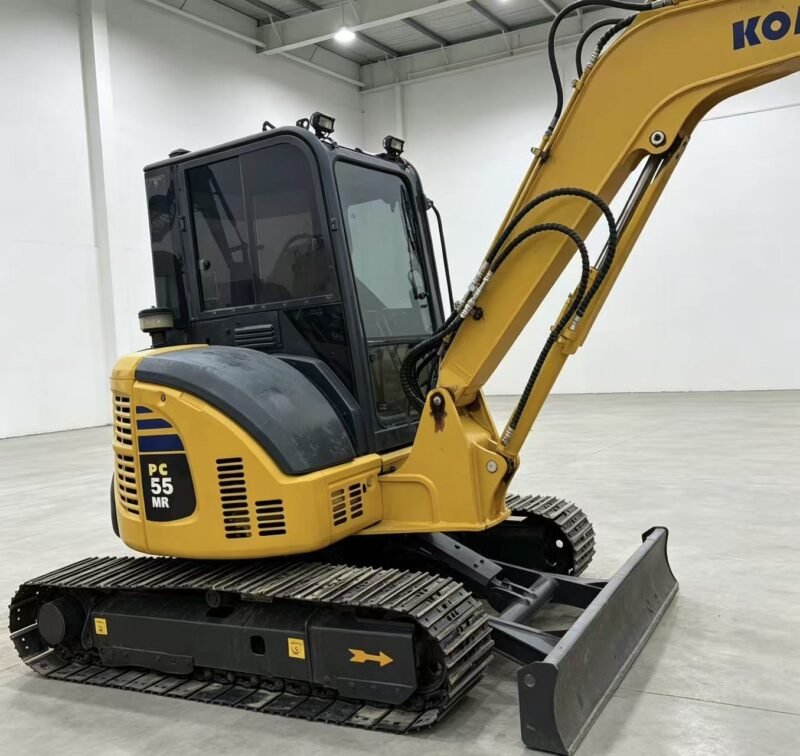 Komatsu PC55