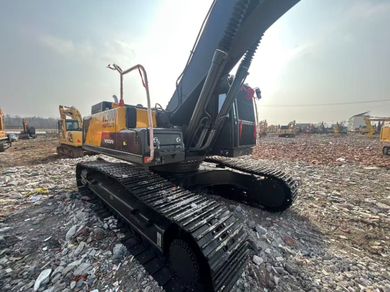 Volvo EC300